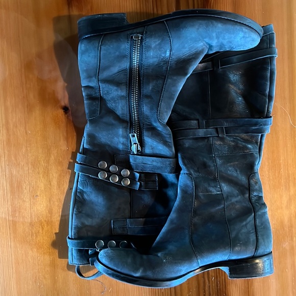 Nine West boots - Picture 1 of 5